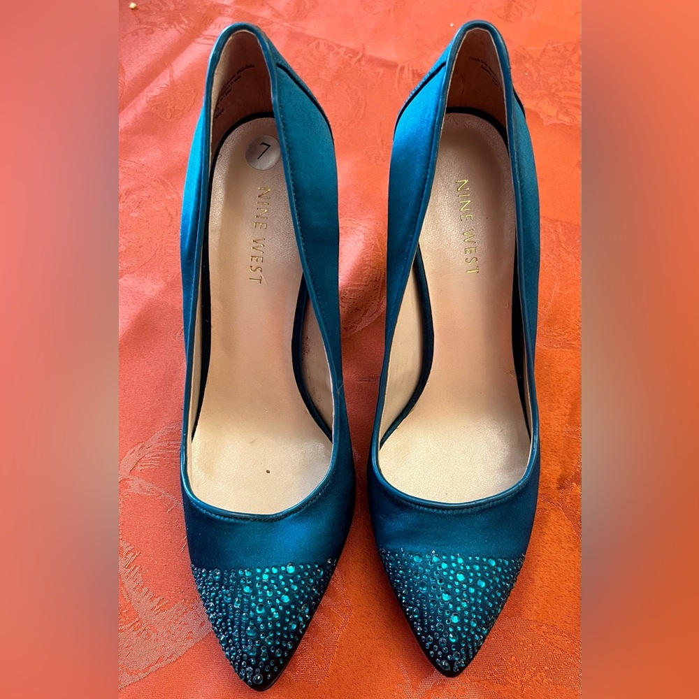 Nine West Teal Embellished Heels